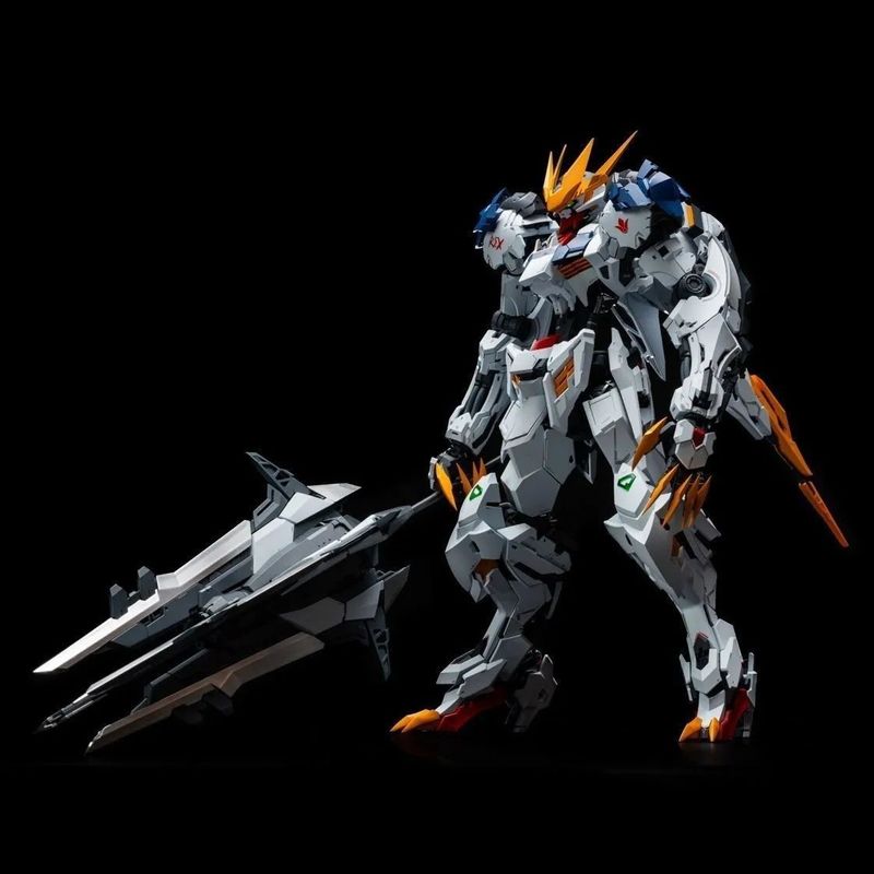 【W MAGAZYNIE】LUNAVOR MG 1/100  – Model Kit Perfect Grade recenzja i cena